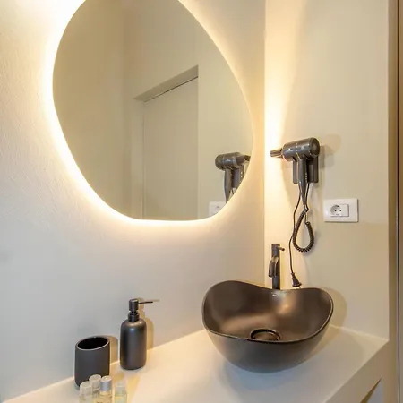 Aparthotel Hans Benkner - Premium In Old Town Brașov