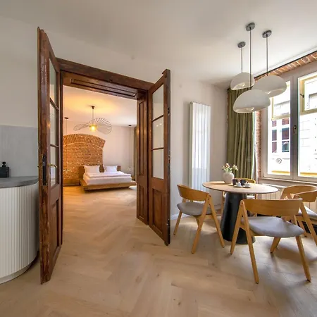 Aparthotel Hans Benkner - Premium In Old Town