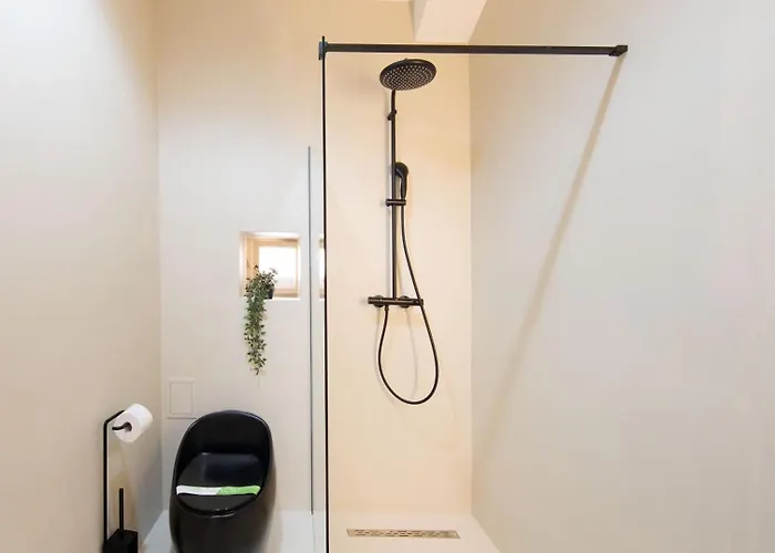 Hans Benkner - Premium In Old Town Aparthotel 3*