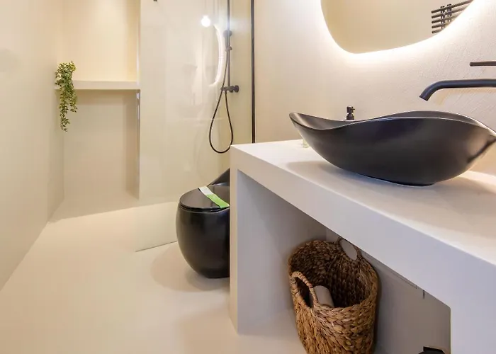 Hans Benkner - Premium In Old Town