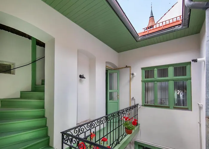 Aparthotel Hans Benkner - Premium In Old Town 3*